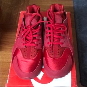 Women’s air huarache run sneakers